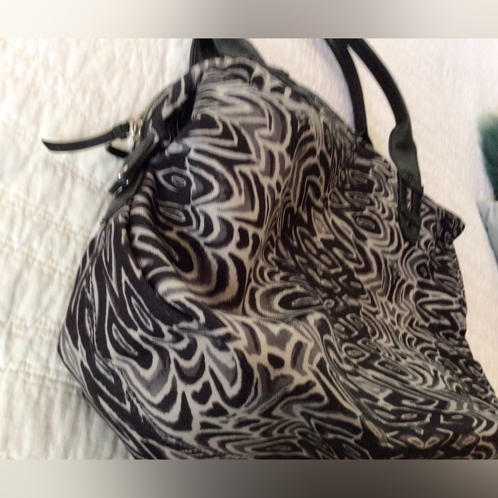 Stella & Dot Purse - Picture 9 of 11